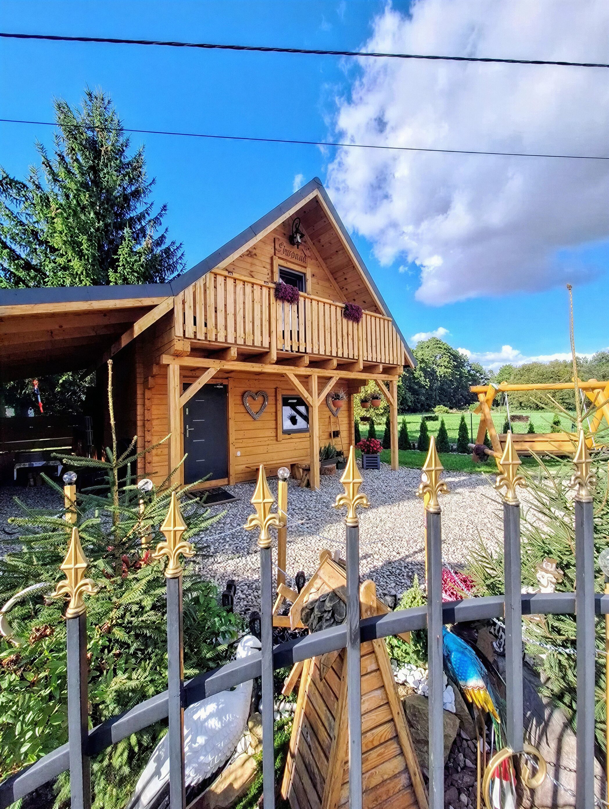 Domek z bali IWONKA w Polanicy-Zdroju - luksusowy domek drewniany w górach